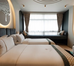 Стандарт с видом на Москва-Сити в Palmira Art