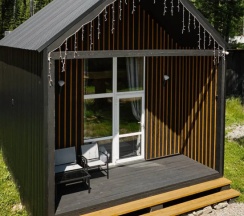 Двухместный коттедж с красивым видом из окна двуспальная кровать в Релакс_Телецкое