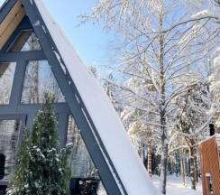№2 A-Frame 60m2 с купелью (оснащение дома, стоимость купели и бани см. Подробнее) в Les holidays