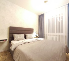 3-комнатные апартаменты стандарт в Apartment for you (Апартмент фор ю) на улице Комиссарова