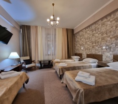 4- местный номер с раздельными кроватями в Жемчуг