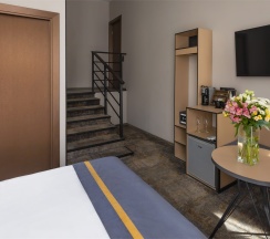 Люкс в Тесла