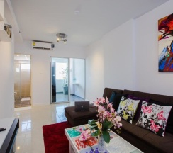 Полулюкс с балконом в W Phuket Residences