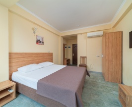 3х местный стандарт в Room hotel