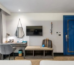 Трёхместный номер Deluxe в Vince Hotel Pratunam
