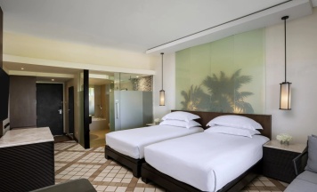 Двухместный номер Deluxe с видом на море 2 отдельные кровати в Pullman Phuket Karon Beach Resort ex. Hilton Phuket Arcadia Resort