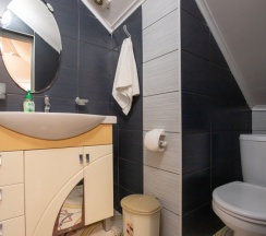 СЕМЕЙНЫЙ 2-КОМНАТНЫЙ БЕЗ БАЛКОНА в У моря