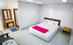 Номер Superior в Bualuang Angthong Hotel