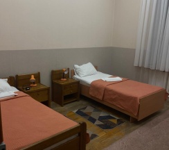 2-местный номер эконом с 2 односпальными кроватями в Smart Hotel Kdo Калуга