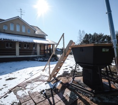 Коттедж с мангальной зоной в Песчаный берег