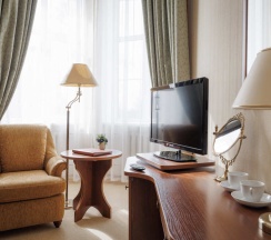 Двухместный люкс двуспальная кровать в Селигер Палас