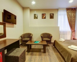 Номер стандарт улучшенный с 1 двуспальной кроватью в Отдых