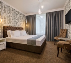 Полулюкс в Сова