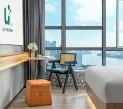 Двухместный номер Signature (двуспальная кровать) в Lan Wan International Hotel