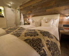 Двухместный номер Comfort с балконом двуспальная кровать в Hotel Sporting - Family Hospitality