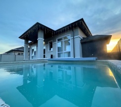 Уважаемые гости! Хотите отдохнуть семьей, компанией или поработать в тихой обстановке на свежем воздухе с видом на горы и лес? в Гостевой дом