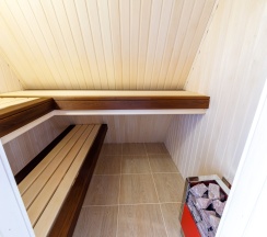 A-frame house в Bathouse58