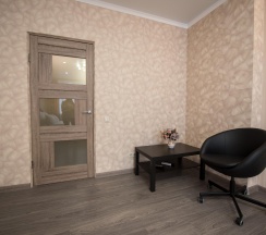 2-комнатные апартаменты улучшенные в Smile Apartments (Смайл Апартментс) на улице Жмайлова 4Г