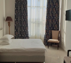 Номер полулюкс в Esen Inn