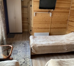 Четырёхместный коттедж с красивым видом из окна в Эверест