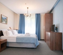 Двухместный коттедж Стандарт двуспальная кровать в Aq-Qaiyn