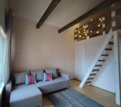 Семейный коттедж с красивым видом из окна в Osuga Village