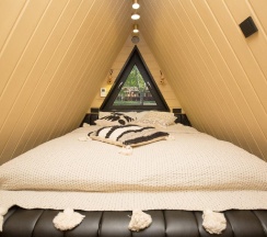 Коттедж Black в Kedr camp
