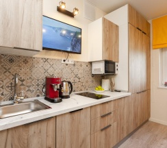 Апартаменты студия Yellow studio by the sea в Посутки