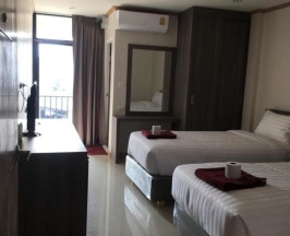 Двухместный номер Standard с балконом 2 отдельные кровати в Sunlight Hotel