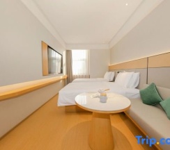 Двухместный номер Standard 2 отдельные кровати в Grand Asoke Suites Boutique Residence
