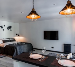 Апартаменты с балконом и с красивым видом из окна в Апартаменты InterLoft 1 Old Town Free Parking Wi-Fi 100/50 Smart TV