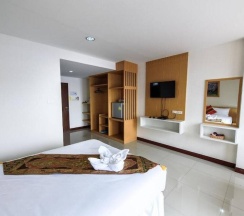 Трёхместный номер Standard в Sakura Boutique Hotel