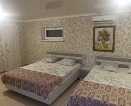 Четырёхместный номер Classic в Камелия