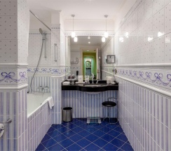 Collection Superior Room with a view of the White House в Radisson Collection Hotel Moscow