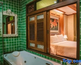 Двухместный номер Deluxe с видом на сад двуспальная кровать в Phusanfah Resort