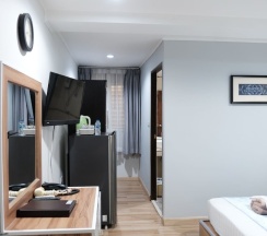 Двухместный номер Standard 2 отдельные кровати в The Beach Front Resort Pattaya  - SHA Plus