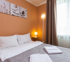 Стандартный номер с одной большой кроватью в Ям