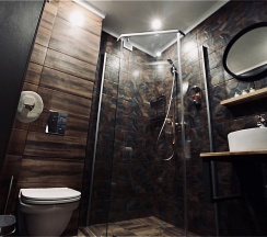 Улучшенный номер с двумя раздельными кроватями с окном (Отель Мёд) в Мёд & Маяк