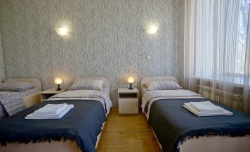 Трехместный номер с тремя раздельными кроватями в Парк Культуры