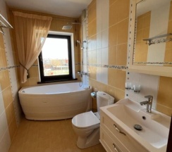 6-комнатный коттедж улучшенный в Торик