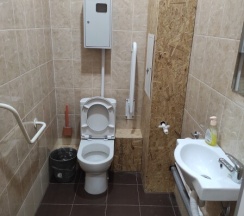 "Водный Мир", комната, комфорт, пятиместная, двуспальная кровать, Wi-Fi , ТВ, общие удобства на этаже, 18 кв/м, 1 этаж в Саблино