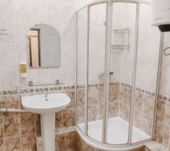 Трехместный номер с 3 односпальными кроватями в Smart Hotel KDO Омск