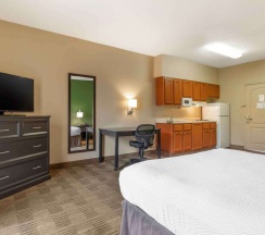 Двухместный люкс двуспальная кровать в Extended Stay America Suites - Dallas - Frankford Road