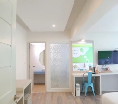 Трёхместный номер Deluxe в The Tint at Phuket town