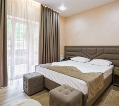 3-местный Стандартный номер с балконом в Манэ