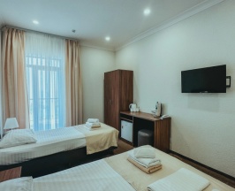 Трёхместный номер Стандарт с видом на море в Нарт