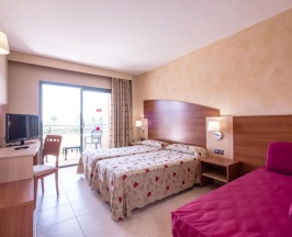 Двухместный номер Superior 2 отдельные кровати в Hotel California Palace