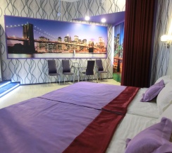 Двухместный номер с кроватью размера "king-size" в День & Ночь