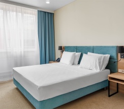 Семейный двухкомнатный номер с балконом в Cosmos Vladikavkaz La Vallee Hotel