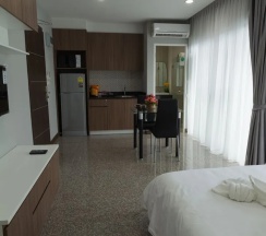 Двухместный номер Superior двуспальная кровать в Modernbright Service Apartment